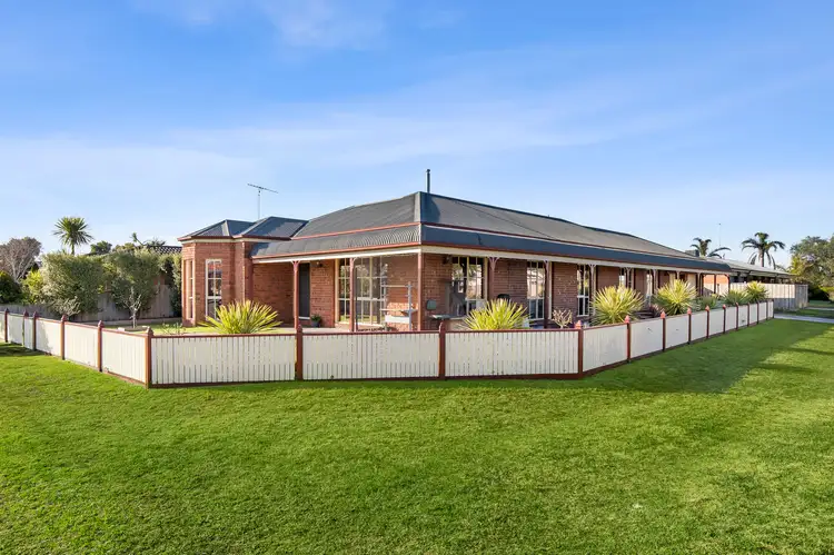 Main view of Homely house listing, 15 Michelle Court, Lara VIC 3212