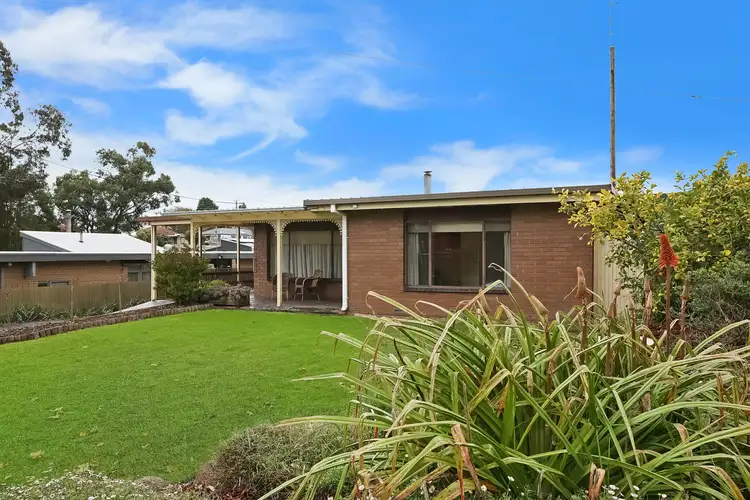 Second view of Homely house listing, 25 Shenfield Street, Cobden VIC 3266