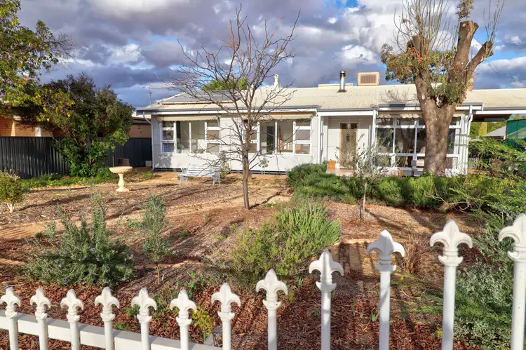 21 Second Street, Loxton SA 5333