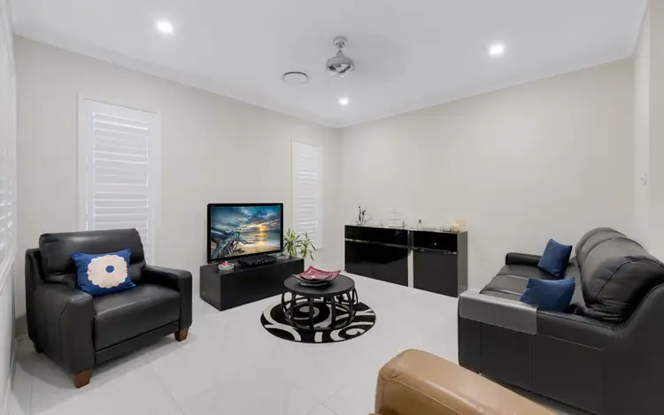 Sixth view of Homely house listing, 100 Diamond Hill Circuit, Edmondson Park NSW 2174