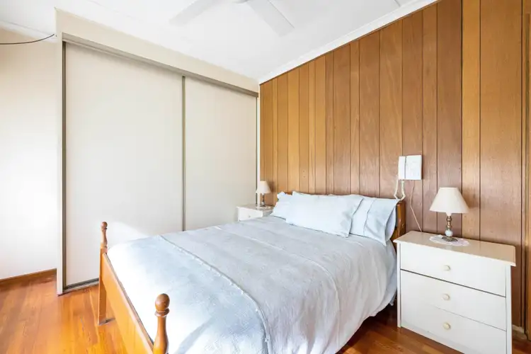 Fifth view of Homely house listing, 32 Drouin Street, Dallas VIC 3047