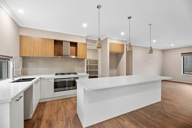 Main view of Homely house listing, 4 Cullen Street, Warragul VIC 3820