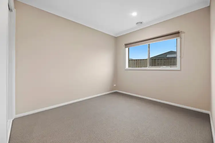 Fifth view of Homely house listing, 4 Cullen Street, Warragul VIC 3820