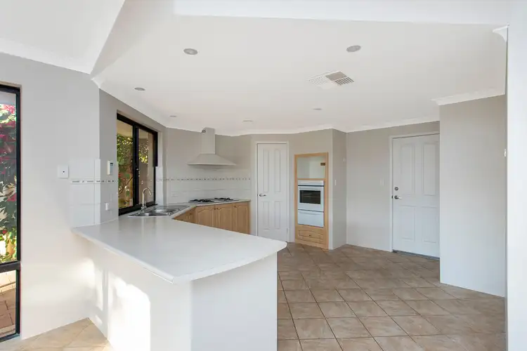Third view of Homely house listing, 6 Riviera Vista, Port Kennedy WA 6172