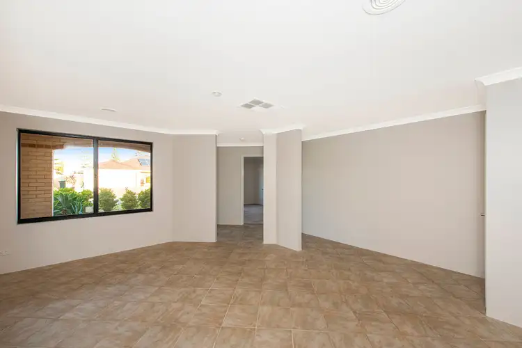 Seventh view of Homely house listing, 6 Riviera Vista, Port Kennedy WA 6172