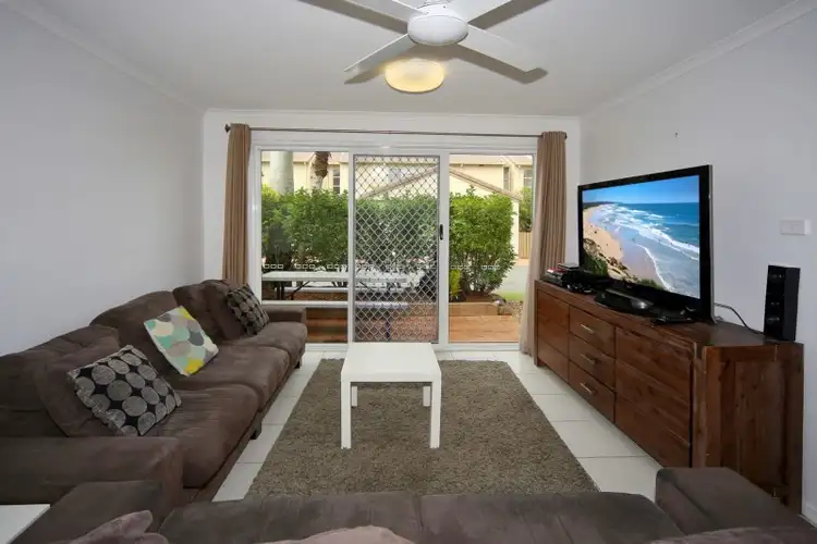 Fourth view of Homely unit listing, Unit 20/2 Landsborough Parade, Golden Beach QLD 4551