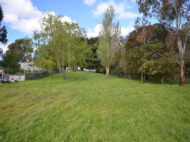 Lot 2, 851 Linton-Carngham Road, Snake Valley VIC 3351