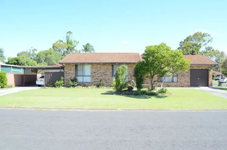1 Melia Place, Yamba NSW 2464