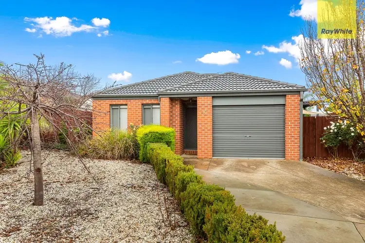 16 Dogherty Court, Maddingley VIC 3340