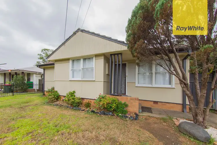 48 Waikanda Crescent, Whalan NSW 2770