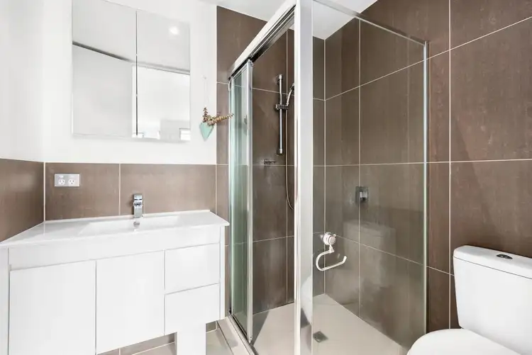 Fifth view of Homely apartment listing, 4/284-286 Neerim Road, Carnegie VIC 3163