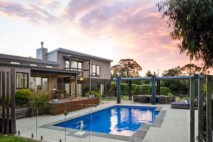 22 St Ives Avenue, Frankston South VIC 3199