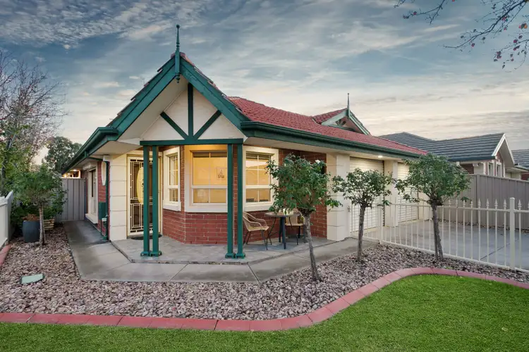 Second view of Homely house listing, 17 The Circuit, Findon SA 5023