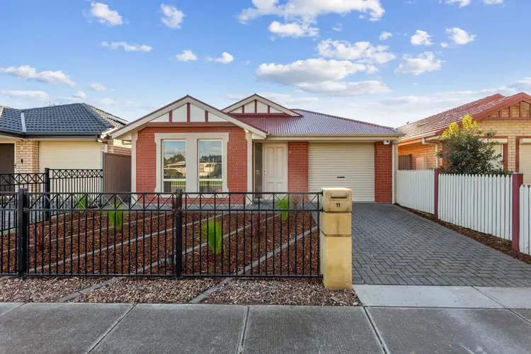 11 Inglewood Street, Mansfield Park SA 5012