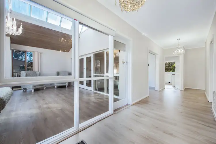 Fourth view of Homely house listing, 5 Devon Court, Mount Waverley VIC 3149