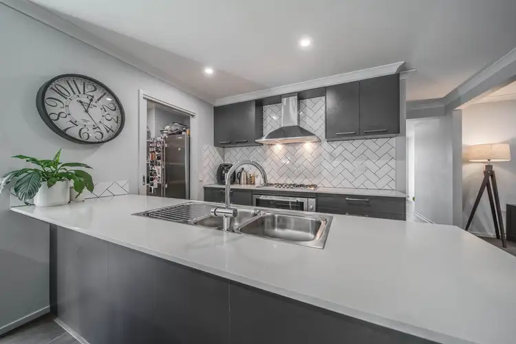 Fifth view of Homely house listing, 15 Tussock Drive, White Hills VIC 3550