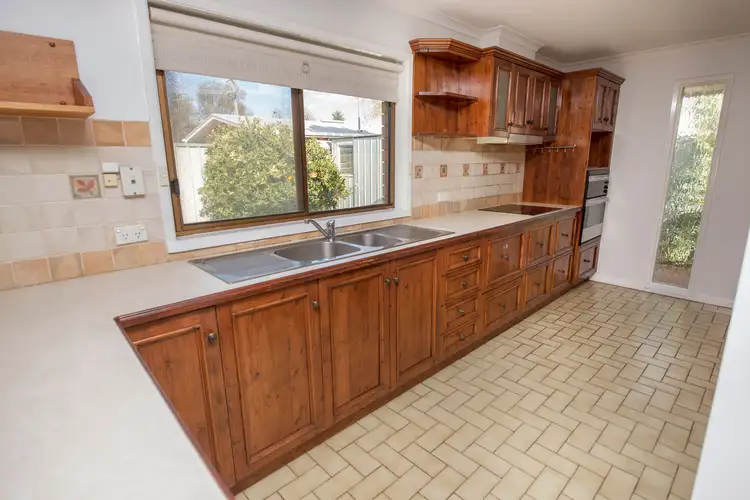 Third view of Homely house listing, 3 Murray Court, Swan Hill VIC 3585