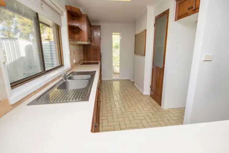 Fifth view of Homely house listing, 3 Murray Court, Swan Hill VIC 3585