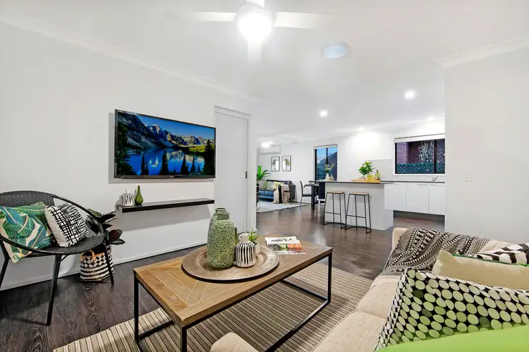 Fifth view of Homely semi-detached listing, 1/13 Corunna Crescent, Ashmore QLD 4214