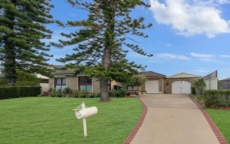 4 Bronte Place, Woodbine NSW 2560