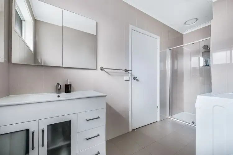 Fifth view of Homely unit listing, 3/2 Clive Street, Mount Waverley VIC 3149