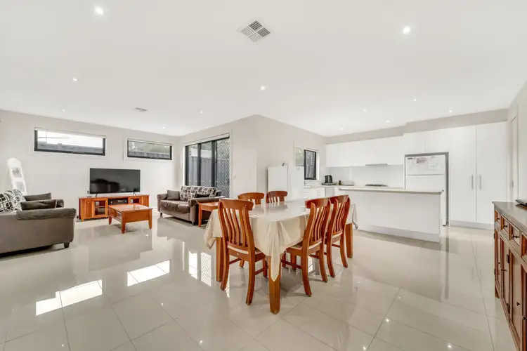 Fourth view of Homely unit listing, 76A Cimberwood Drive, Craigieburn VIC 3064