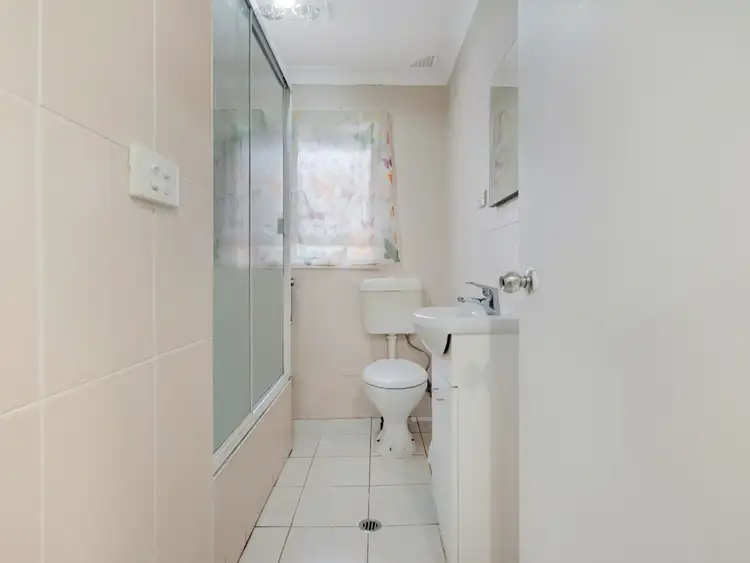 Sixth view of Homely house listing, 7 Hickory Place, Macquarie Fields NSW 2564