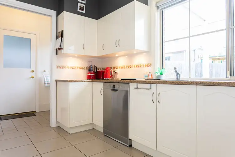 Fifth view of Homely unit listing, 104a Donnelly Street, Armidale NSW 2350