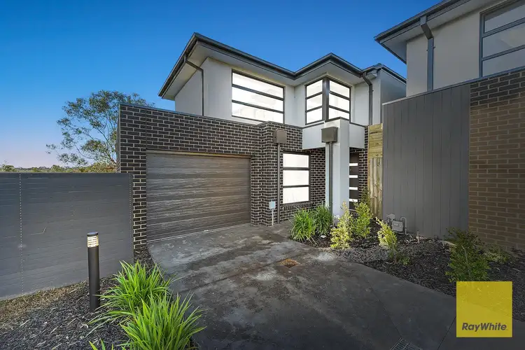 Main view of Homely townhouse listing, 13/13 Baileyana Drive, Endeavour Hills VIC 3802
