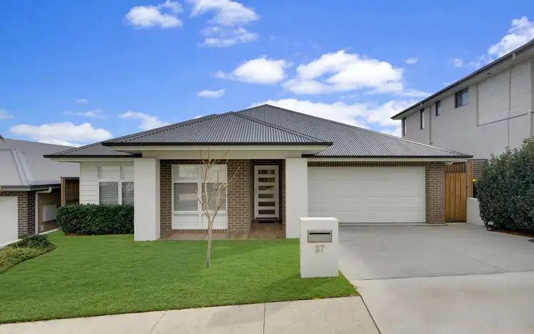 37 Tarrawarra Avenue, Gledswood Hills NSW 2557