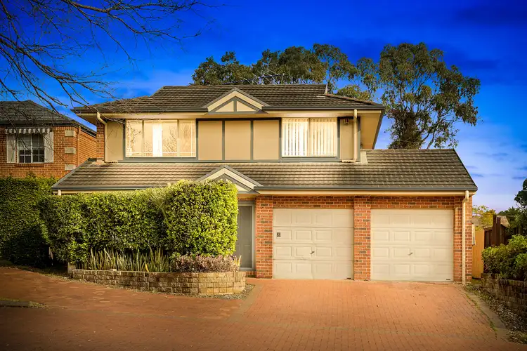 18 Hampton Close, Castle Hill NSW 2154