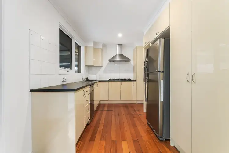 Fifth view of Homely house listing, 5 Melrose Court, Berwick VIC 3806