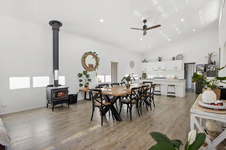 Fifth view of Homely house listing, 2 Nesci Court, Inverloch VIC 3996