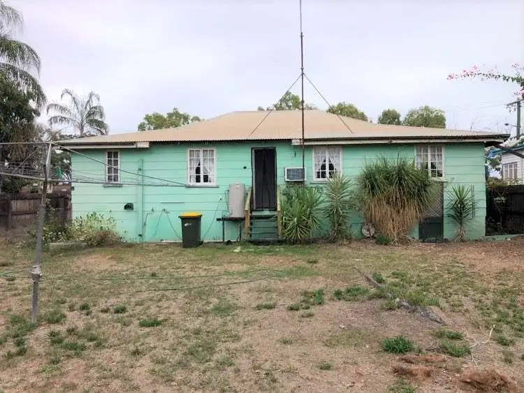 18 Normanby Street, Dingo QLD 4702