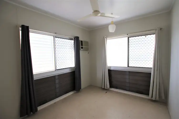 Sixth view of Homely semi-detached listing, 9 Auburn Street, Biloela QLD 4715