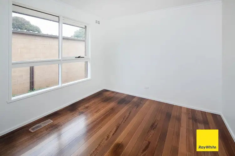 Seventh view of Homely house listing, 19 Thomas Crescent, Cranbourne VIC 3977