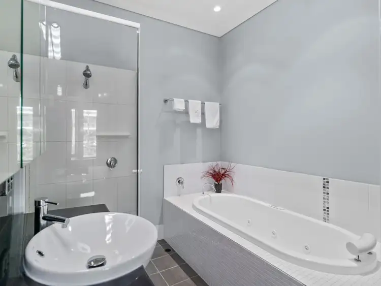 Seventh view of Homely unit listing, 1/9 Wiebbe Hayes Lane, Geraldton WA 6530