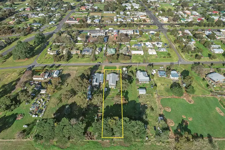 Second view of Homely house listing, 12 Gray, Lismore VIC 3324