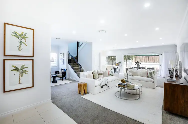 Main view of Homely semi-detached listing, 1/32 Oak Avenue, Surfers Paradise QLD 4217