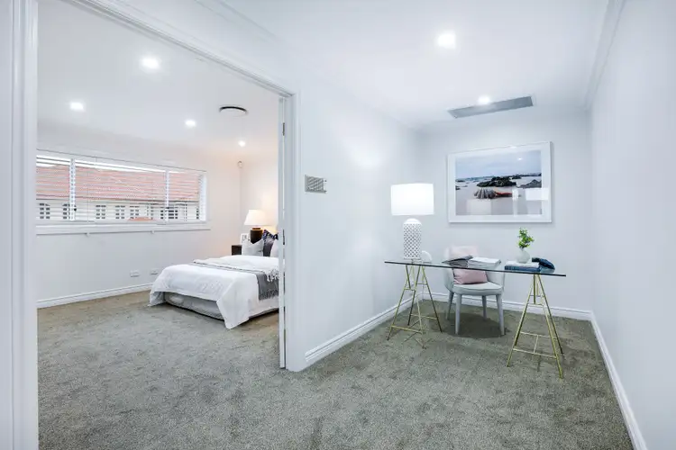 Sixth view of Homely semi-detached listing, 1/32 Oak Avenue, Surfers Paradise QLD 4217