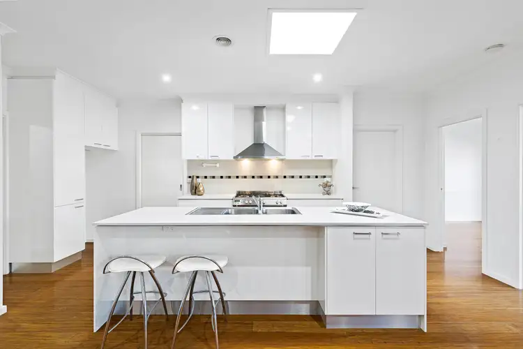 Second view of Homely house listing, 5 Vockensohn Place, Epping VIC 3076