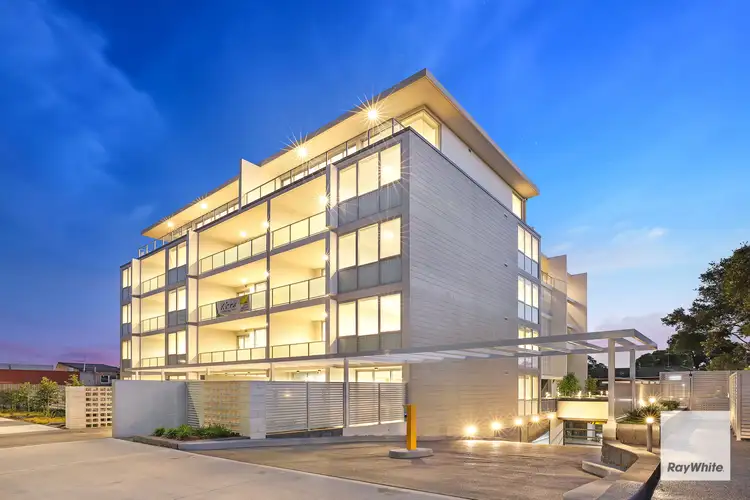 302/50 Flora Street, Kirrawee NSW 2232