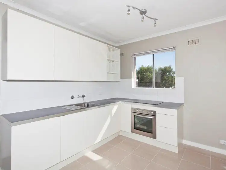 Second view of Homely apartment listing, 3/113 Knox Street, Watson ACT 2602