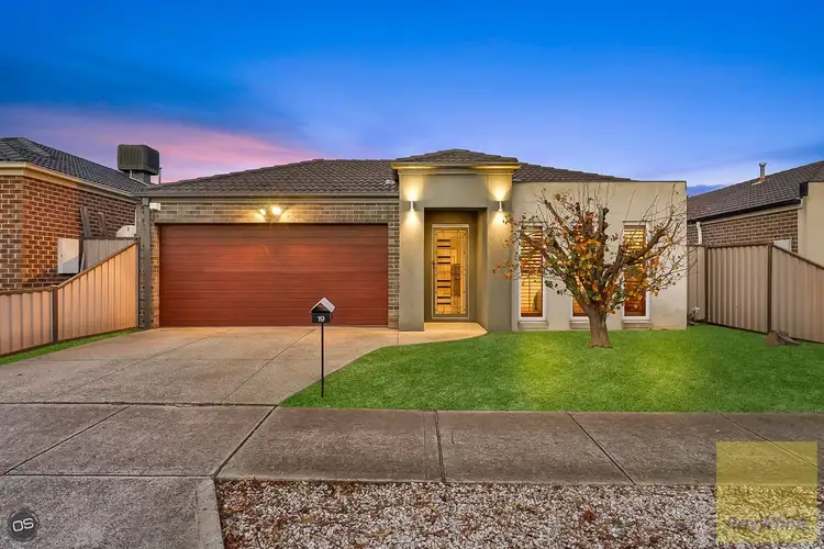 19 Cunningham Chase, Burnside Heights VIC 3023