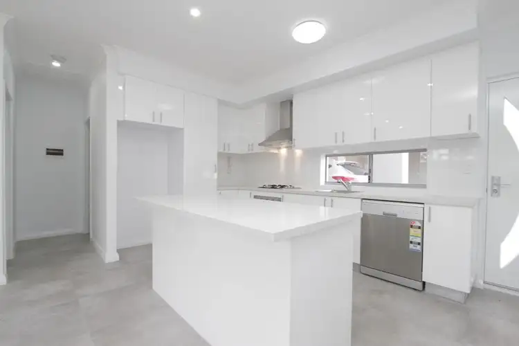 Seventh view of Homely apartment listing, 5/228 Surrey Road, Kewdale WA 6105