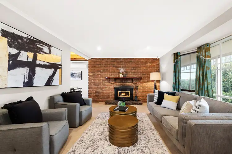 Second view of Homely house listing, 8 Wanaka Close, Rowville VIC 3178
