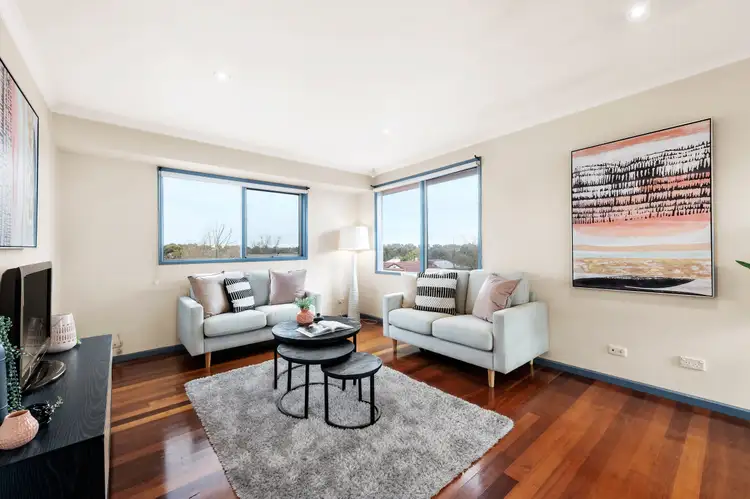 Fourth view of Homely house listing, 8 Wanaka Close, Rowville VIC 3178