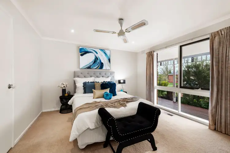 Sixth view of Homely house listing, 8 Wanaka Close, Rowville VIC 3178