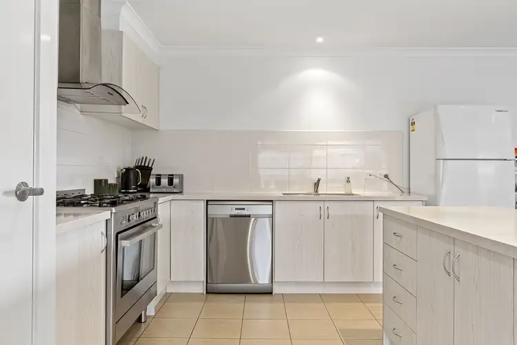 Fifth view of Homely house listing, 47 Sanoma Drive, Skye VIC 3977