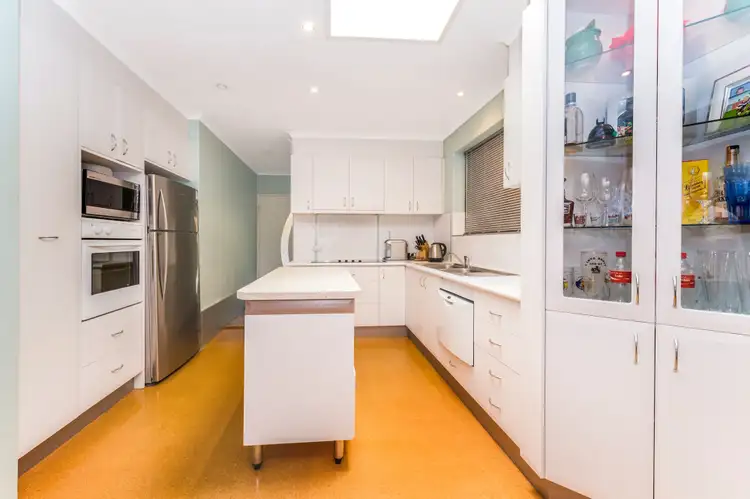 Sixth view of Homely house listing, 27a & 27b William Street, Oaks Estate ACT 2620